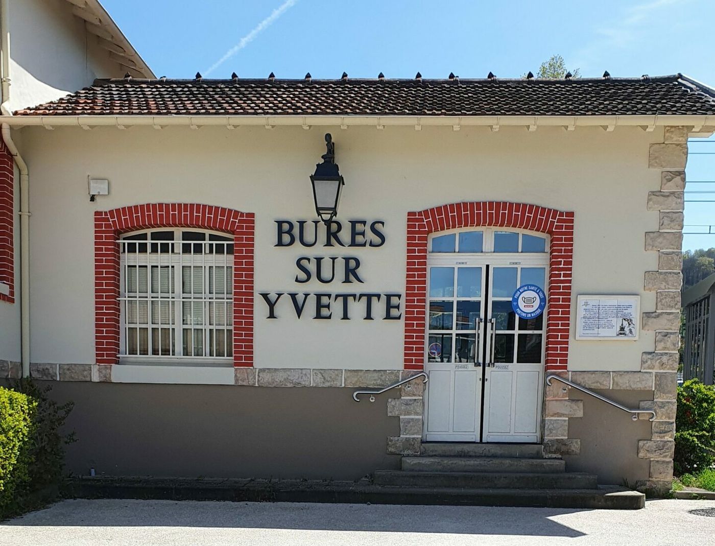 Gare de Bures-sur-Yvette, point de départ de la randonnée