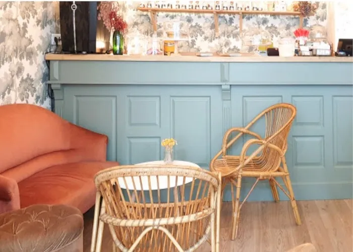 Intérieur du Padam Boutique Café à Sceaux