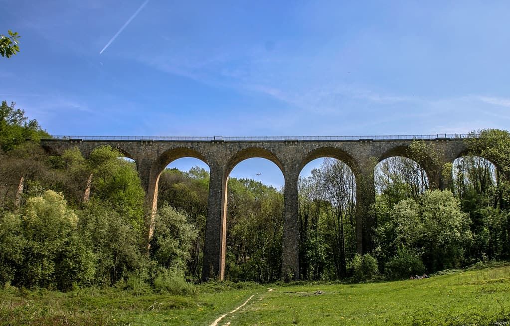 Viaduc des Fauvettes à Gometz-le-Châtel