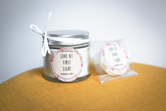 Little White Lights | bougies et galets de cires parfumés par Marion Elie